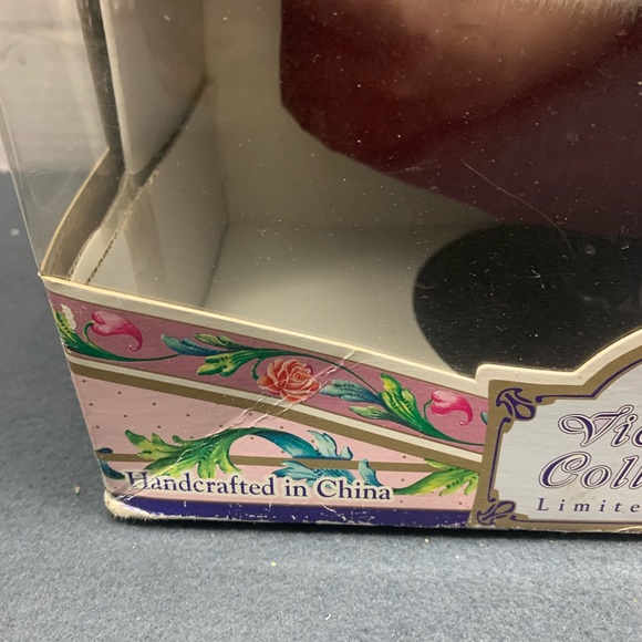 Victorian Collection Limited Edition Genius Porcelain Doll by Melissa Jane - Picture 8 of 12